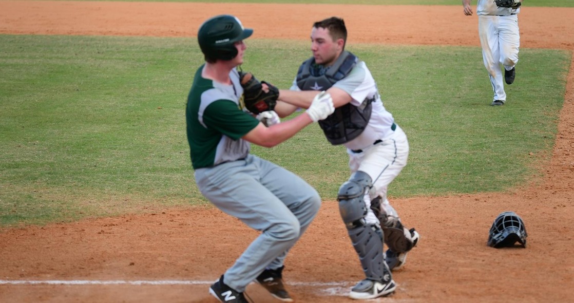Baseball Heads to Bluffton for Doubleheader on Saturday