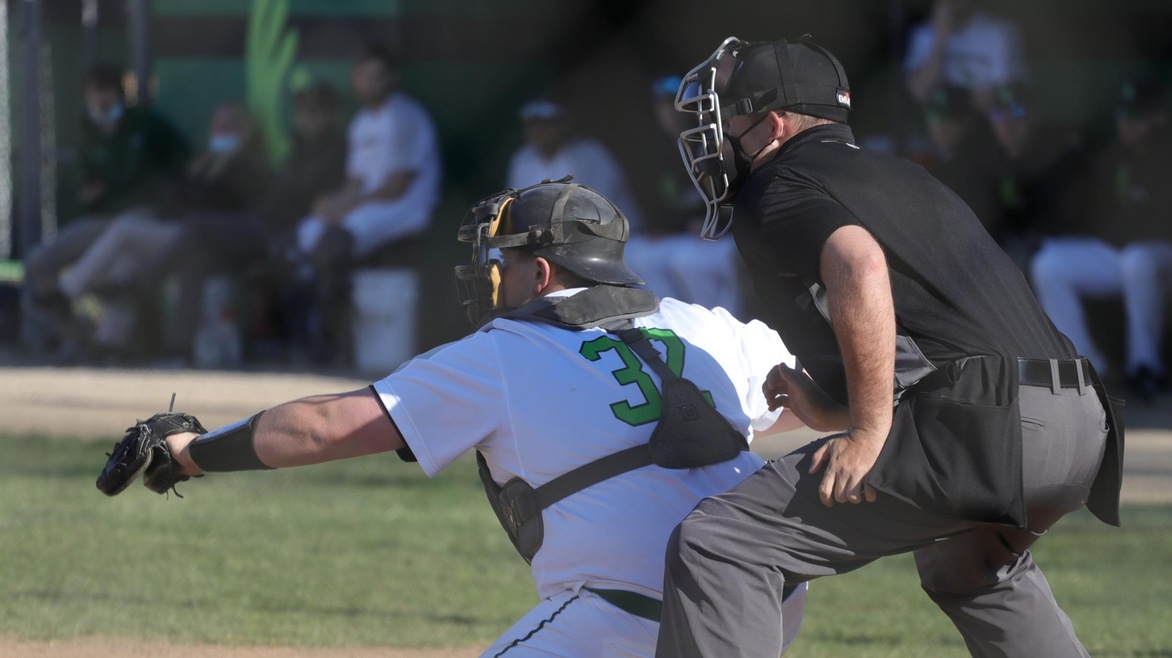 Baseball Drops Games to DePauw and North Central