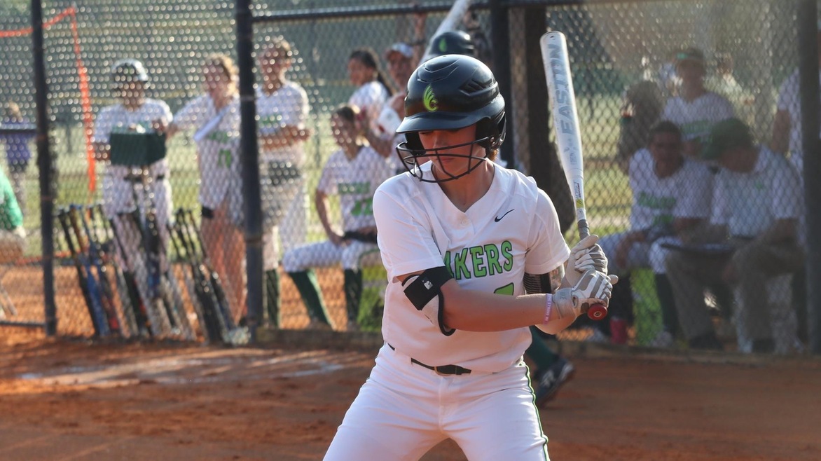 Softball Moves to 4-0 in Florida With Wins over MCLA & Crown