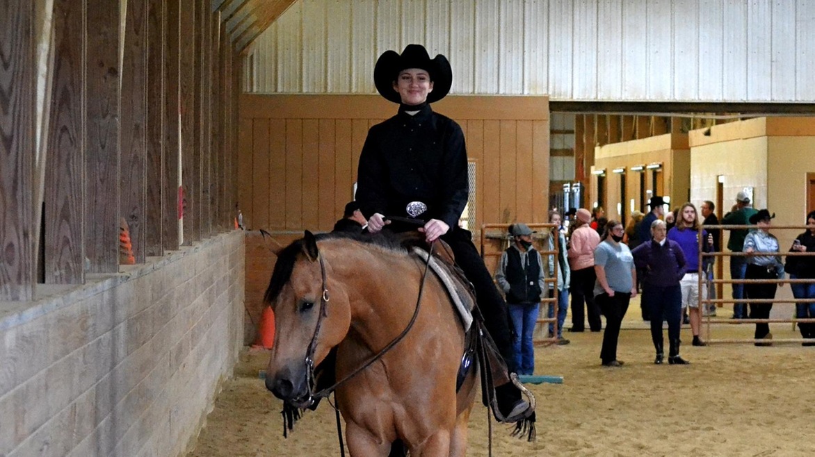 Equestrian Closes 2021 Calendar Year With Successful Western Show at Ohio State