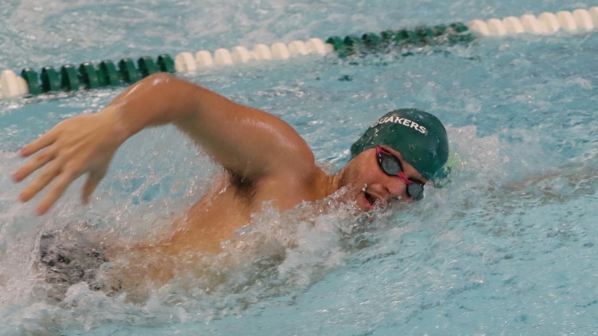 Men's Swimming Opens OAC Championships With 800-Yard Freestyle Relay