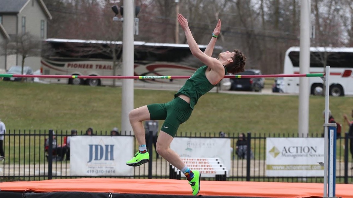 Men's Track & Field Take Fourth at OAC Indoor Championships