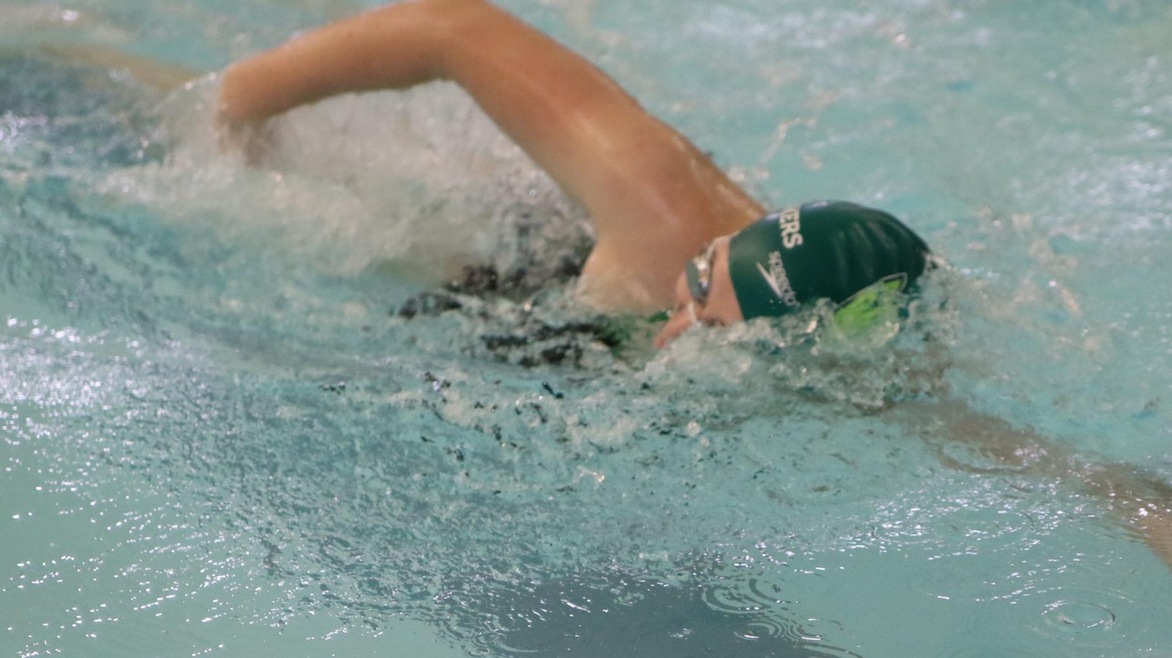 Women's Swimming Moves Up a Spot, Places Second at Corbiere-Merion Invitational