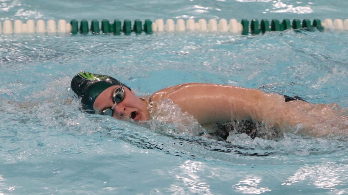 Women's Swimming Opens OAC Championships With 800-Yard Freestyle Relay