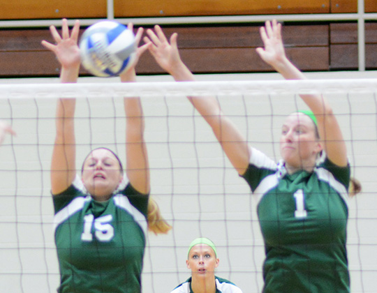 Volleyball drops thrilling five-set match
