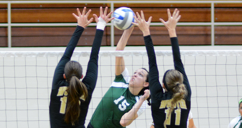 @DubC_Volleyball drops a pair