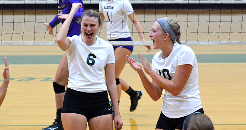 @DubC_Volleyball drops a pair of matches