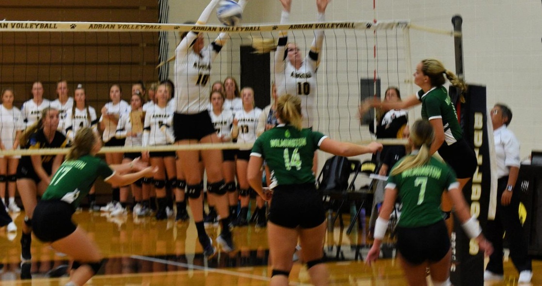 Volleyball Gets First Win of Season Versus Central State, Falls to Cincinnati Christian